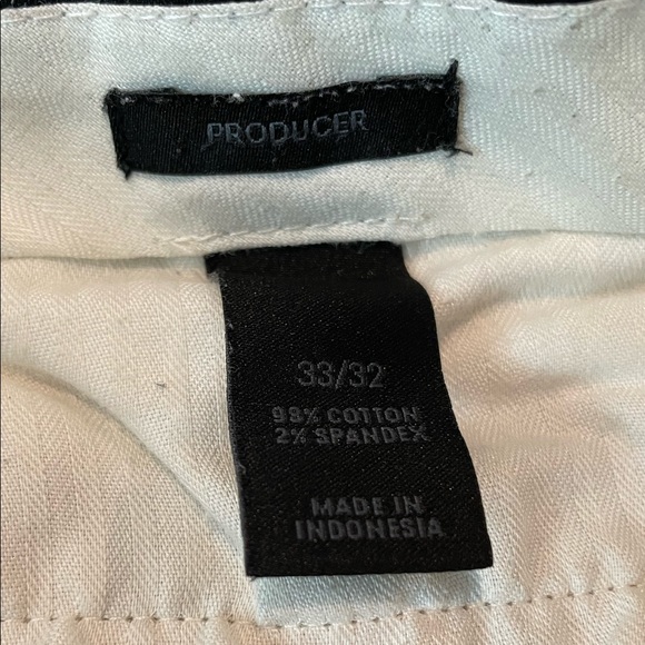 Men’s Express Khaki Pants - Picture 4 of 4